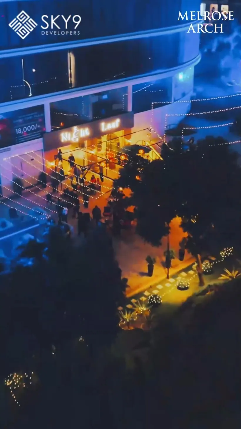 Night Leaf Café at Melrose Arch at night